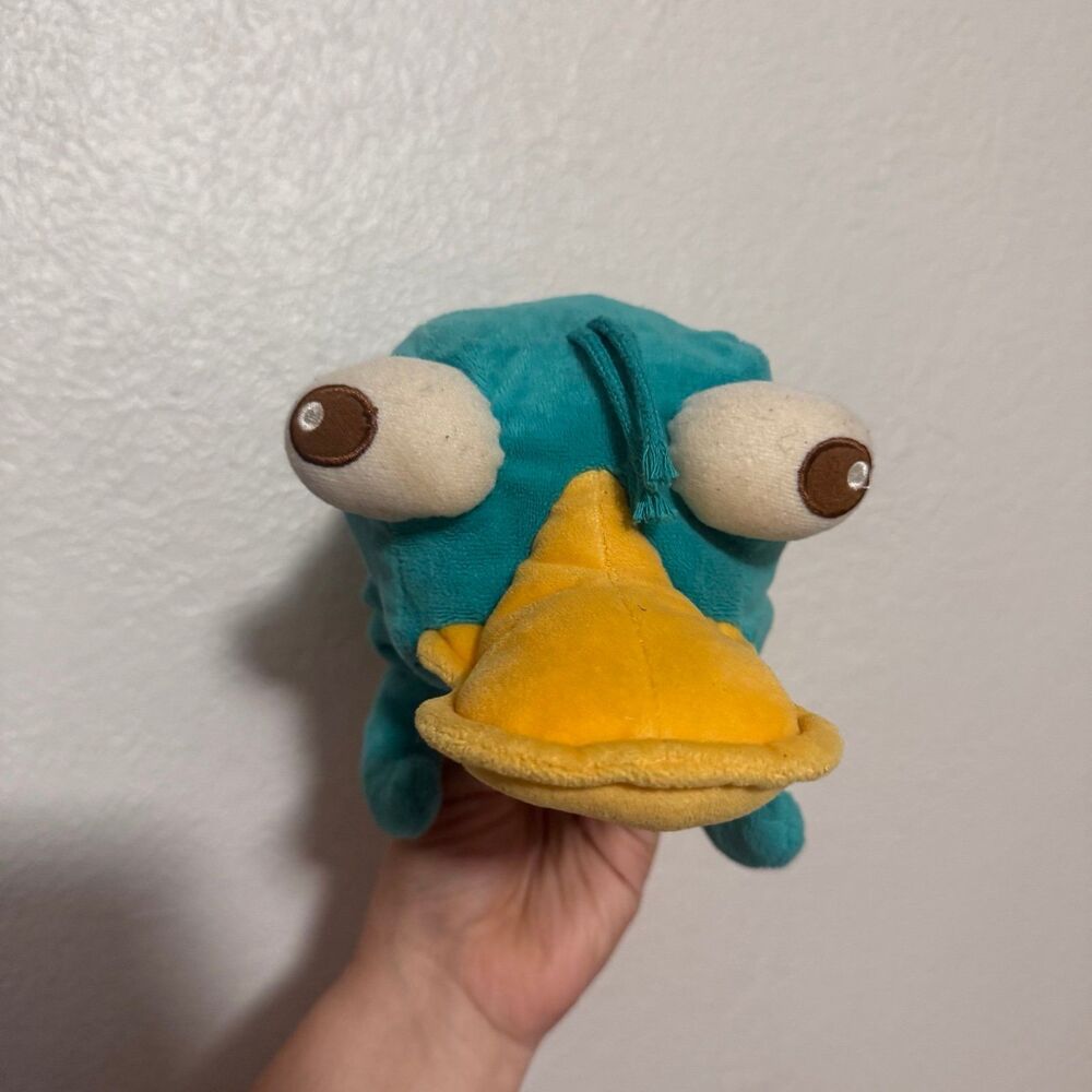 Disney store phineas and ferb perry the platypus plush